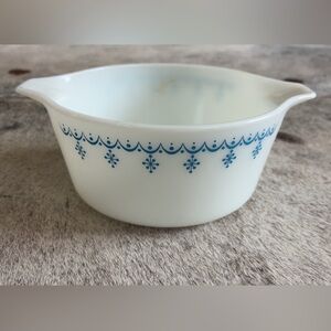 Vintage Pyrex Snowflake Blue Garland Casserole Dish No Lid